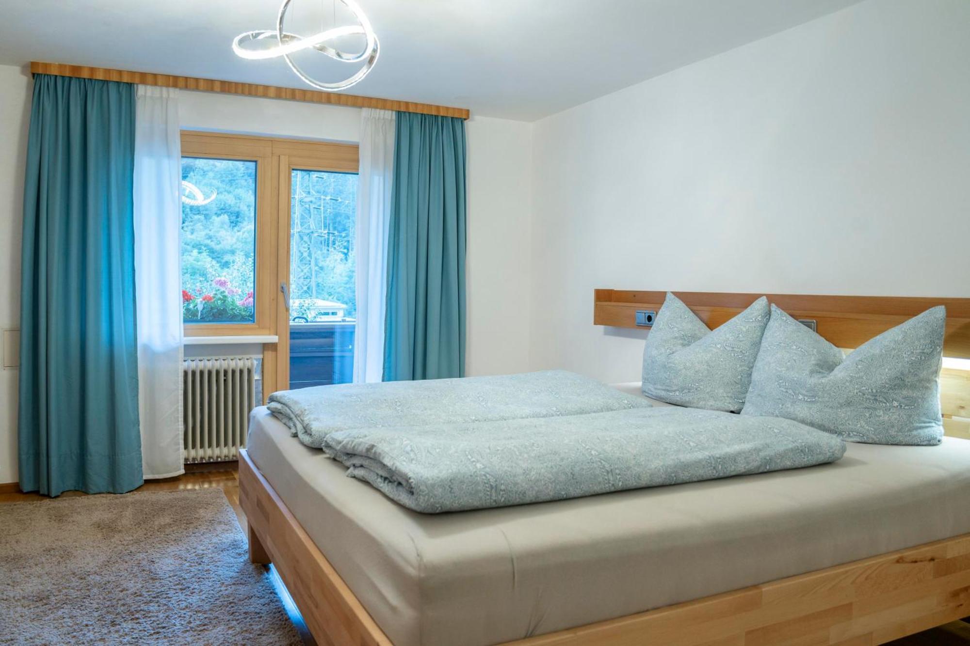 Haus Limat Apartment Schruns Екстериор снимка