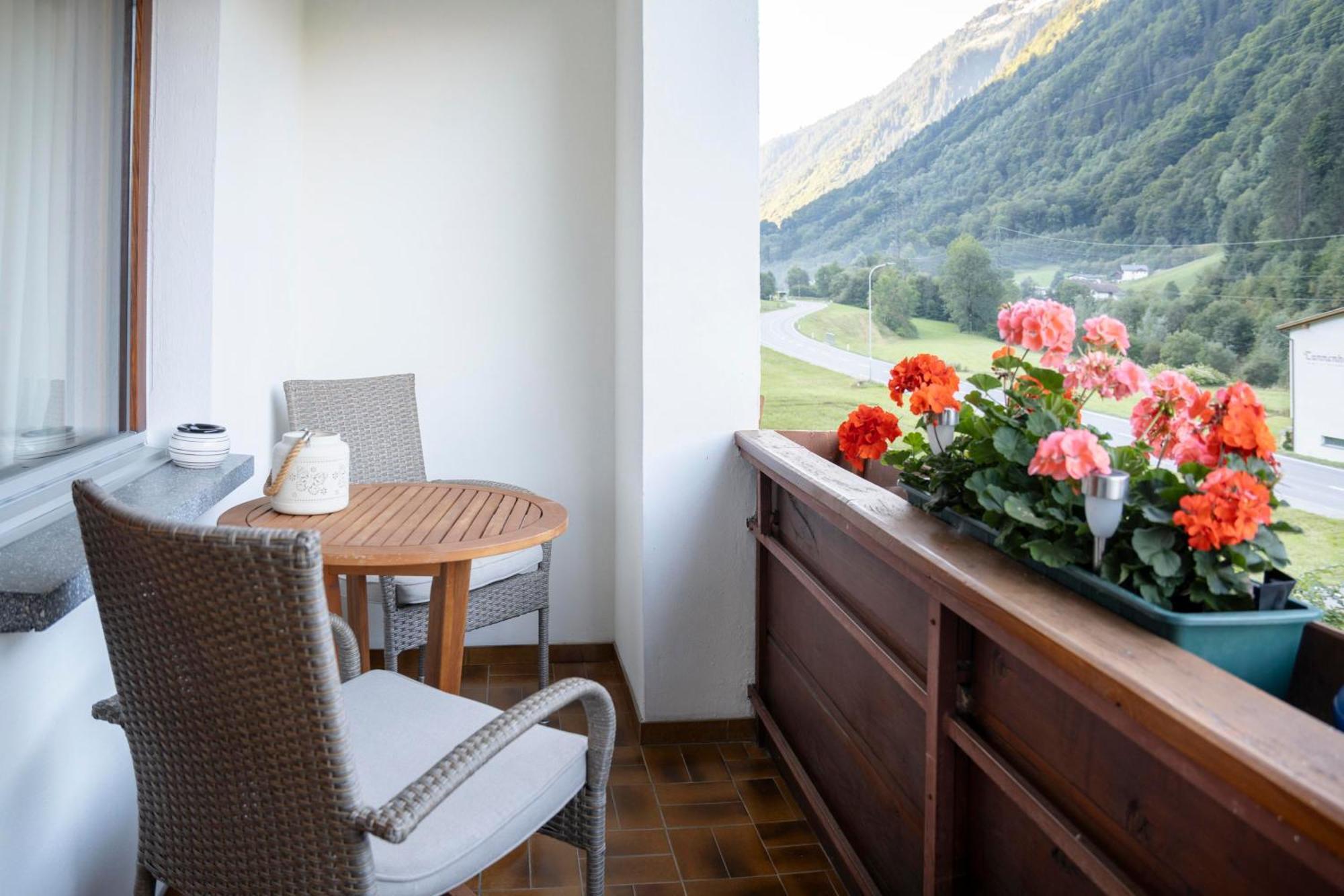 Haus Limat Apartment Schruns Екстериор снимка